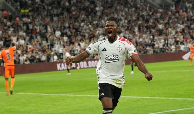 Beşiktaş taraftarıyla kazanıyor