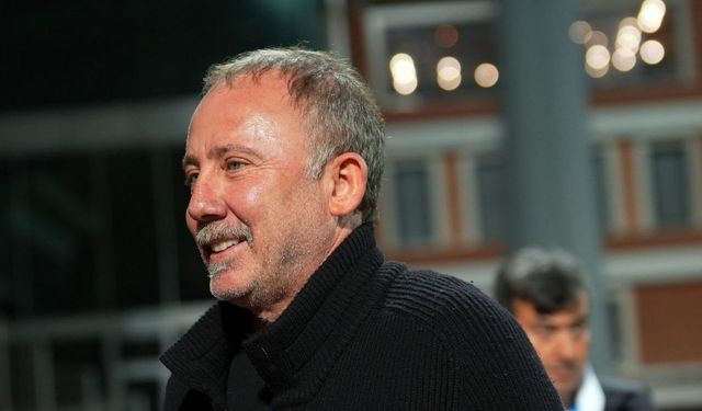 Fenerbahçe'ye 3 derbide mağlup olmadı