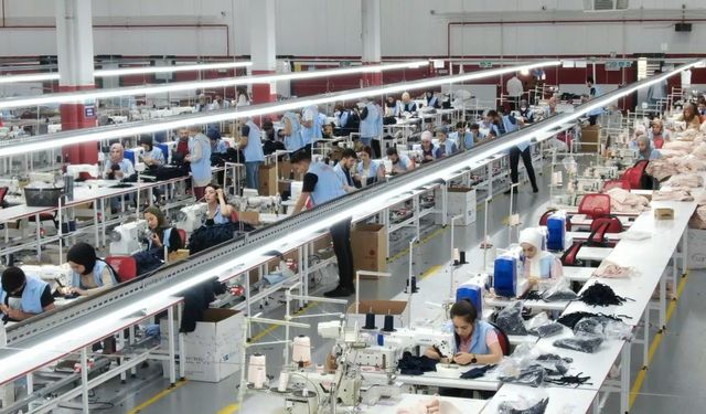 Ücretli çalışan sayısı yıllık yüzde 1,1 arttı