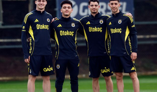 Fenerbahçe, Beşiktaş derbisi için kampa girdi
