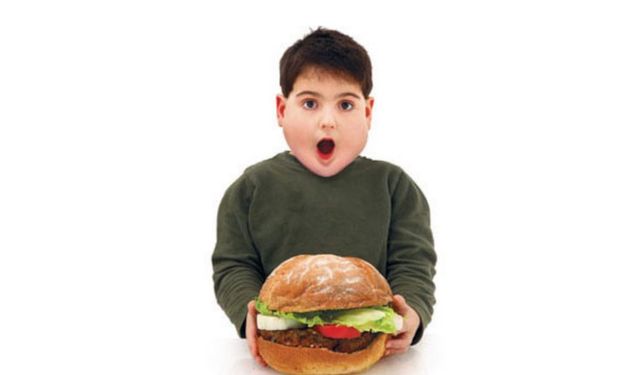 Uzmanından çocukluk çağı obezitesi uyarısı
