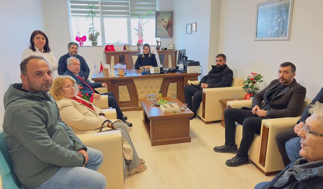 MHP Lapseki İlçe Teşkilatından Başhekim Okan’a ziyaret