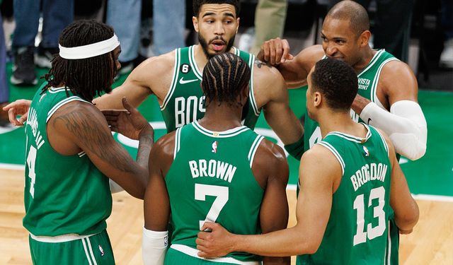 Jaylen Brown 50 sayı attı