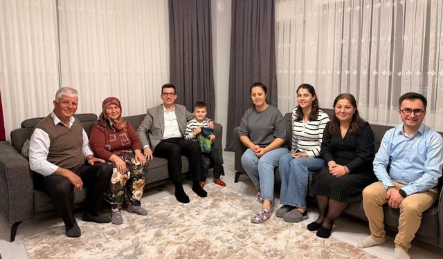 Kaymakam Kaptanoğlu şehit ailesiyle iftar sofrasında buluştu