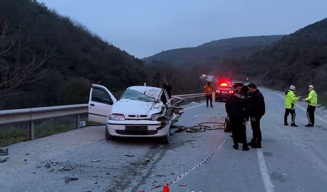 İftar saatinde feci kaza: 1 ölü, 2 yaralı (Video)