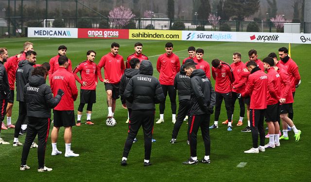 A Milli Futbol Takımı, Romanya maçı hazırlıklarını tamamladı