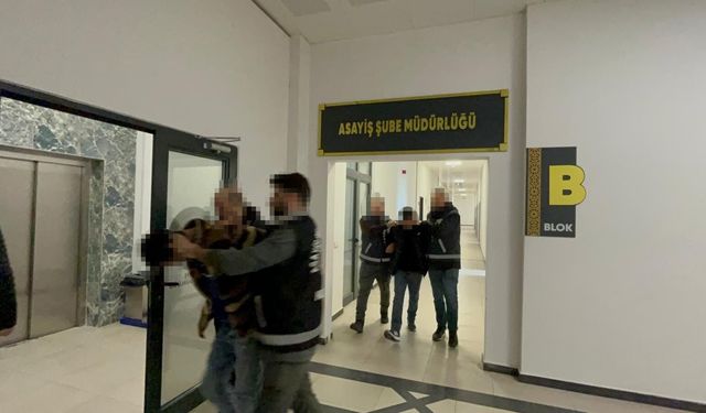 200 bin liralık kablo çalan hırsızların bindiği motosiklet de çalıntı çıktı