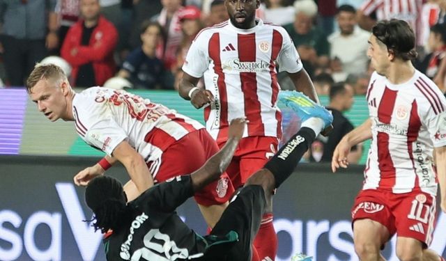 Süper Lig’e veda eden son takım Antalyaspor oldu