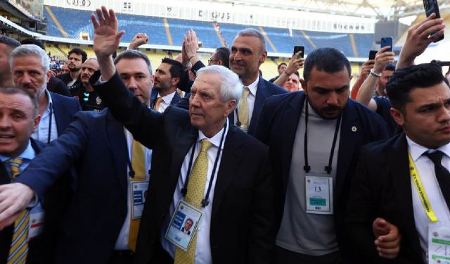 Fenerbahçe’de başkan Aziz Yıldırım oldu