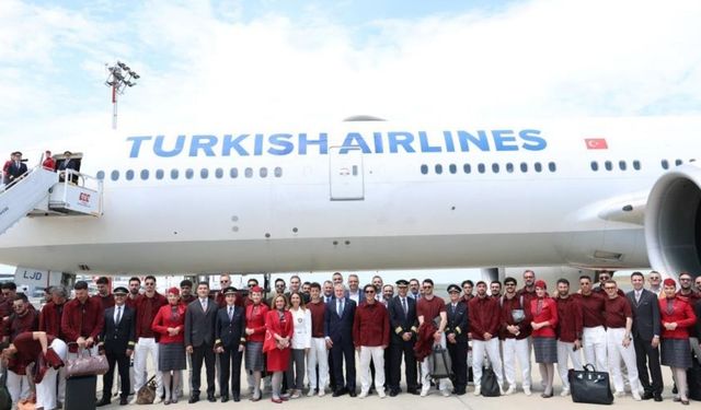 A Milli Takım, ABD'ye gitti (Video)