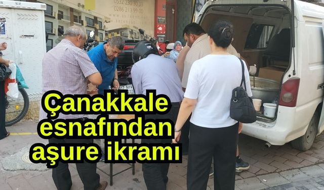 Çanakkale esnafından aşure ikramı