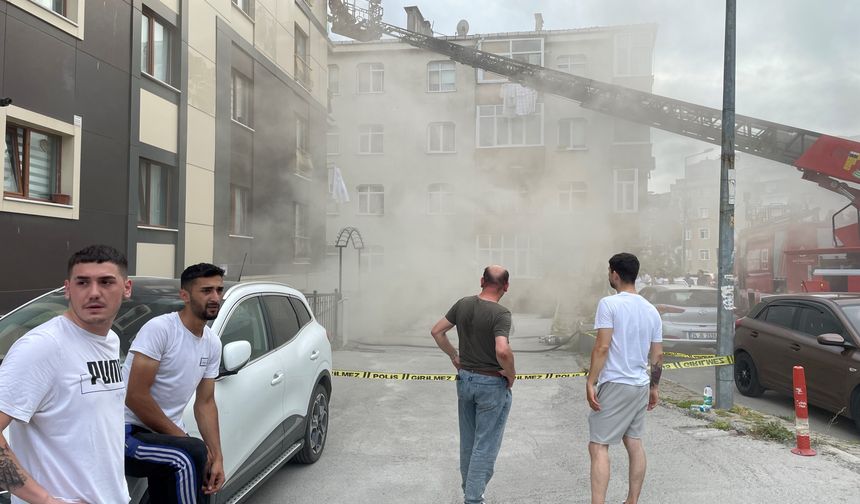 Can pazarı: Mahsur kalan 20 kişi tahliye edildi, 4 kişi dumandan etkilendi