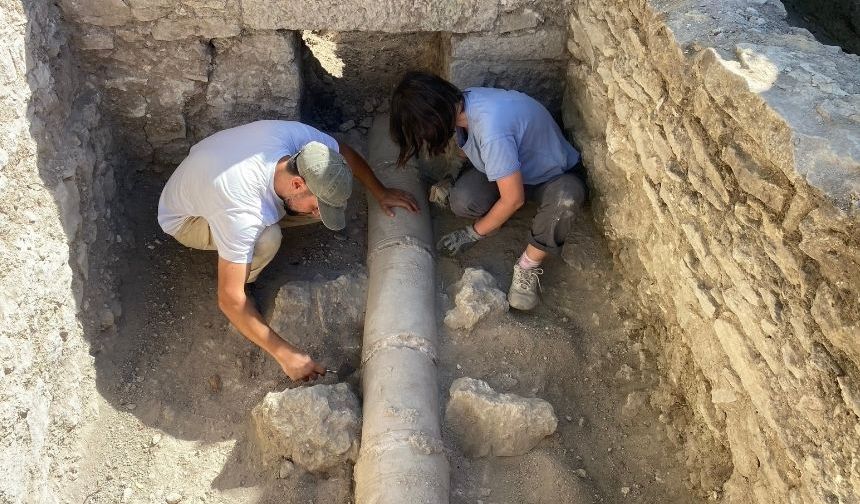 Çanakkale'de 2 bin yıllık temiz su iletim hattı bulundu (VİDEO)