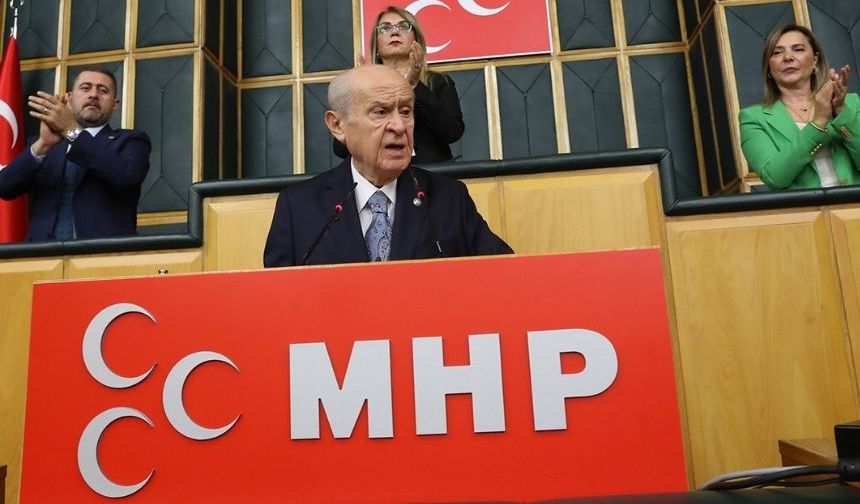 Bahçeli'den Anayasa açıklaması (VİDEO)