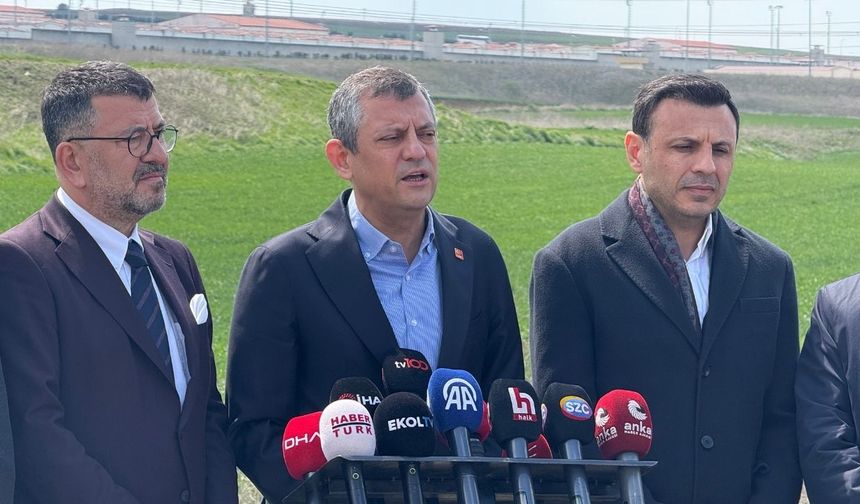 "Biz bir kere Kürt meselesi diye bir meselesinin var olduğuna inanıyoruz"