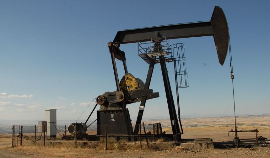 Brent petrol 93 dolara yükseldi