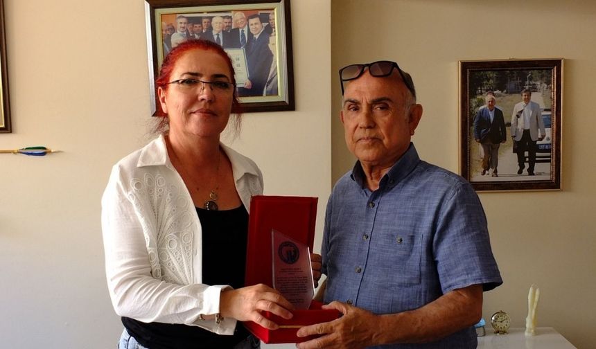 ÇGB Başkanı Akıncı’ya ‘teşekkür’ plaketi