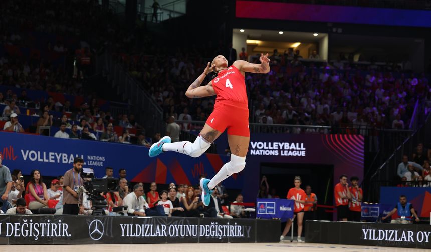 A Milli Kadın Voleybol Takımı, Milletler Ligi'nde ilk yenilgisini aldı
