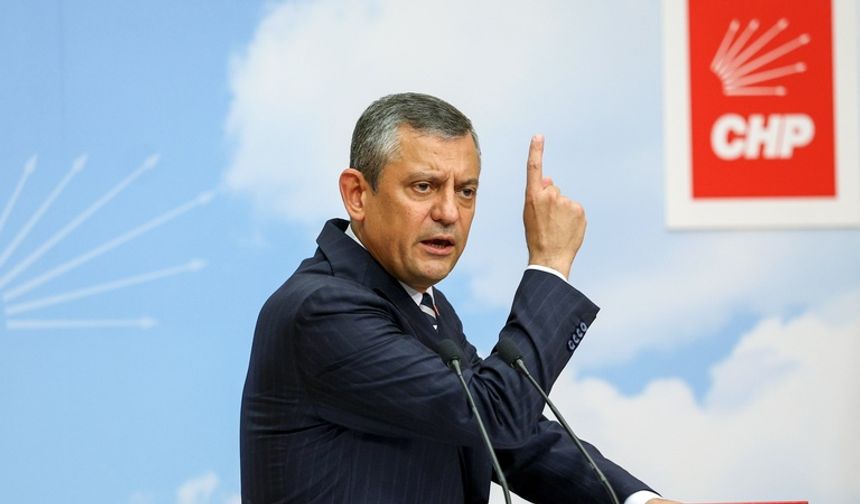 CHP Genel Başkanı Özel: "Terör örgütü silah bırakıyorsa biz bunu çok olumlu bir şey olarak görüyoruz"