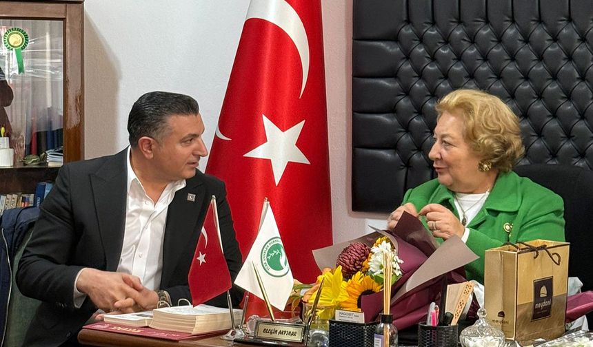 Yeniden Refah Partisi’nden, Türk Anneler Derneği'ne ziyaret