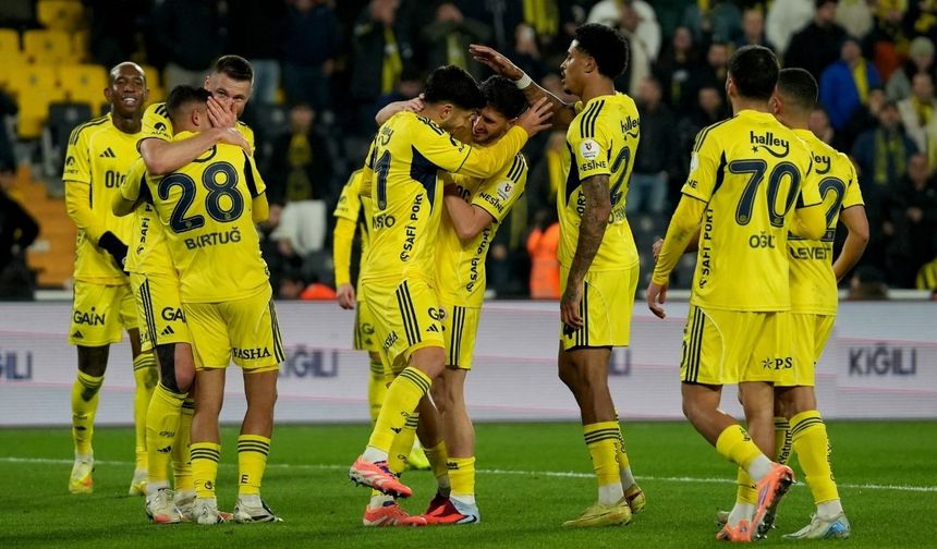 Fenerbahçe, ligde 16. haftayı da namağlup kapattı