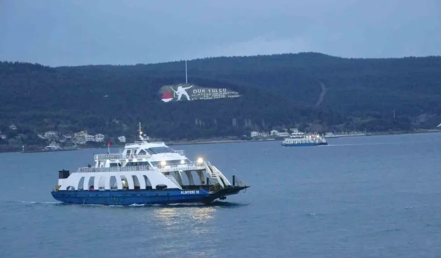 Çanakkale Boğazı çift yönlü trafiğe açıldı