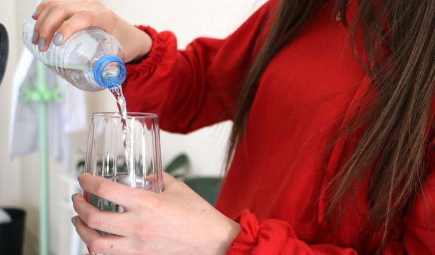 İftarda aşırı su tüketimi tehlikesi: Uzmanı uyardı (Video)