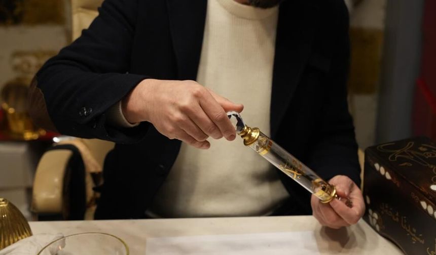 40 binden fazla Mukaddes Emanet'e gönüllü bakım (Video)