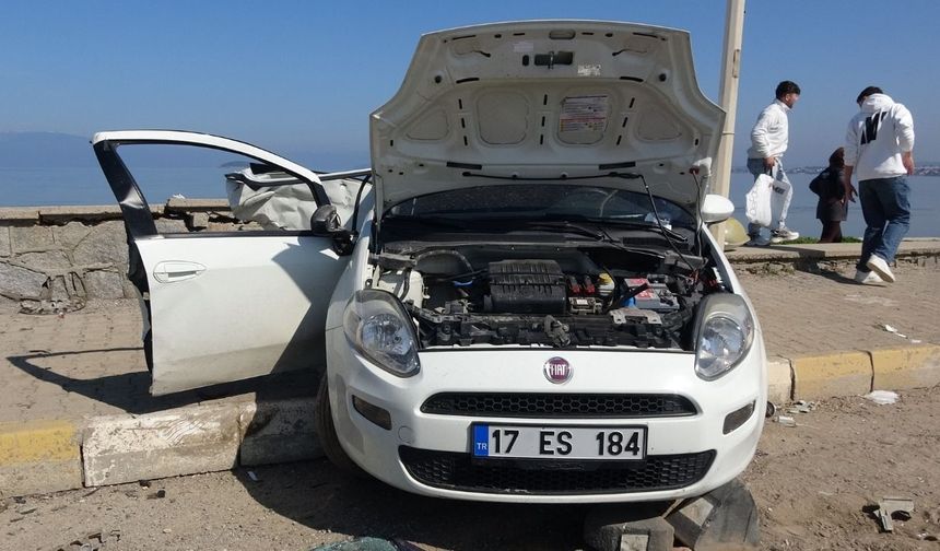 Ayvalık'taki trafik kazasında ölü sayısı 2'ye yükseldi