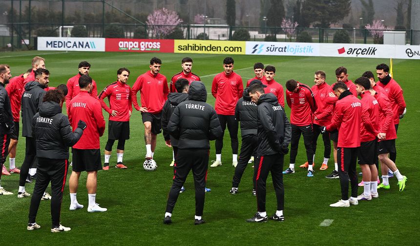 A Milli Futbol Takımı, Romanya maçı hazırlıklarını tamamladı