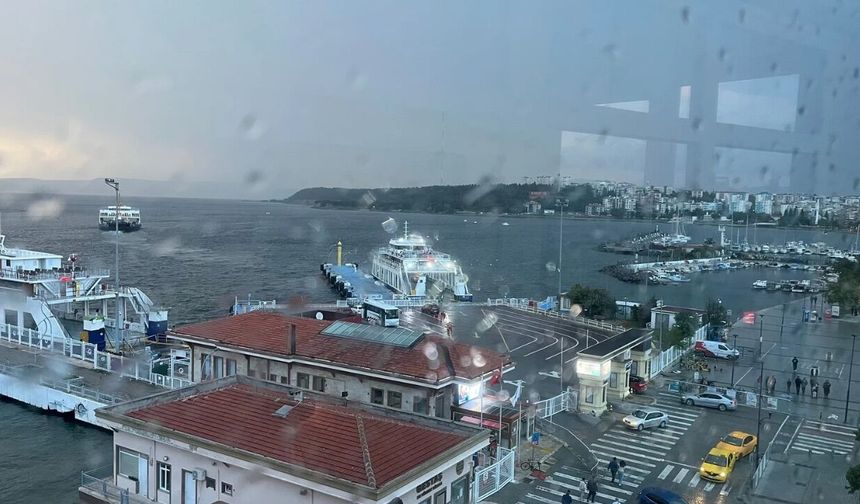 Çanakkale yağışa teslim oldu