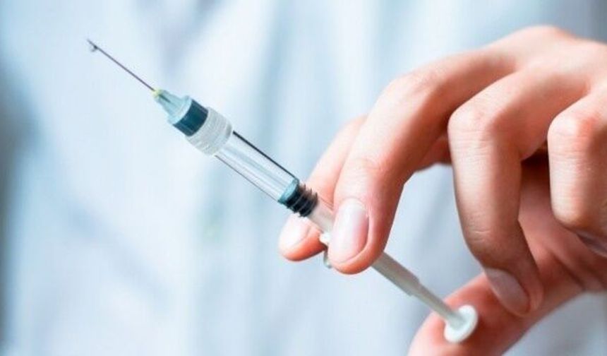 Profesör açıkladı: "Covid-19 aşıları temiz çıktı"