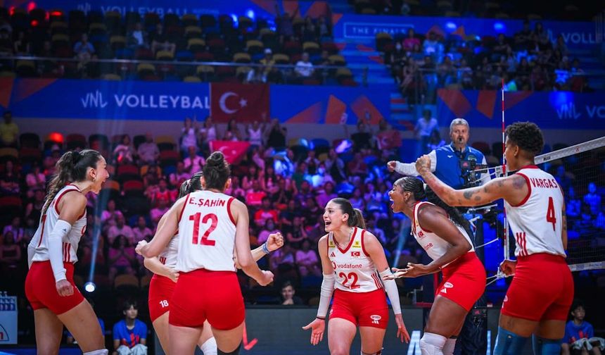 Filenin Sultanları Milletler Ligi'nde yarı finale yükseldi