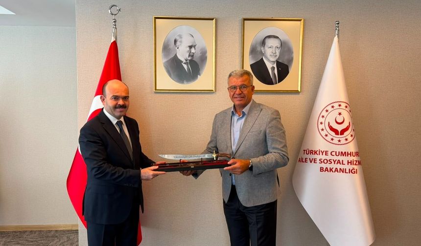 Başkan Elbi Duyurdu: Çanakkale'ye Modern Bakım Merkezi