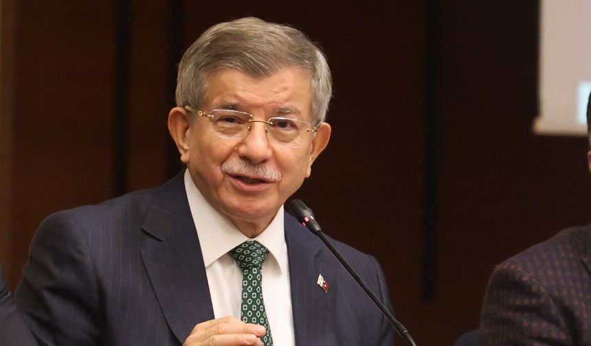 Gelecek Partisi feshedildi!