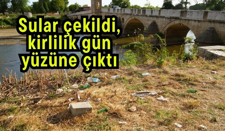 Sular çekildi, kirlilik gün yüzüne çıktı (Video)