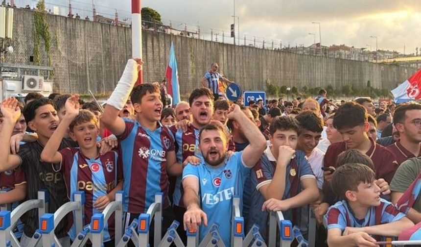 Trabzon’da Salah çılgınlığı (Video)