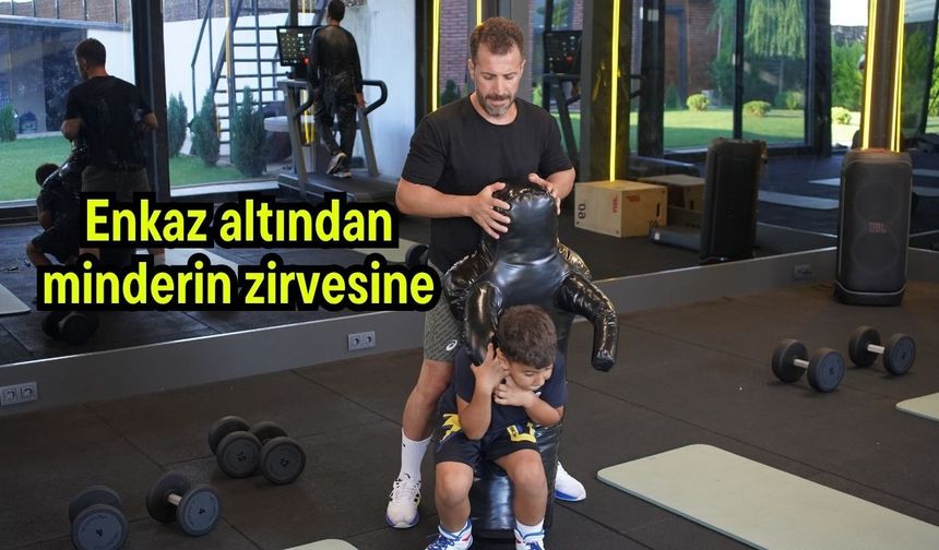 Enkaz altından minderin zirvesine (Video)
