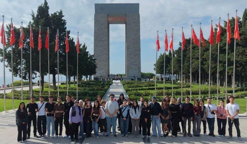 Genç fotoğrafçılar Çanakkale ruhunun izinde